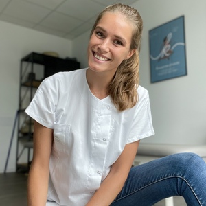 Elise WASSMUTH Strasbourg, , Drainage Lymphatique Manuel, Gymnastiques abdominales, Périnéologie Féminine, Pratique sportive & Périnéologie, Prise en charge des Diastasis, Prise en charge des femmes en Pré & Post Partum, Accompagnement des femmes en PMA, Douleurs (algies) pelviennes chroniques, Posturologie en Périnéologie, Prise en charge des Lymphœdèmes, Traitement des cicatrices