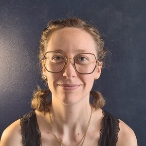 Mélissa RIBEYRON Bourg-lès-Valence, , Kinésithérapie & Cancer du Sein, Périnéologie Féminine