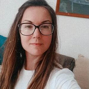 Noémie GAYET Angers, , Gymnastiques abdominales, Périnéologie Féminine, Pilates en Pré & Post Natal, Pilates en séance individuelle, Prise en charge de l'Endométriose, Prise en charge des femmes en Pré & Post Partum