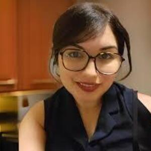 Fatima EZZAHRA BENTOUILA  Boulogne-Billancourt, , Prise en charge des femmes en Pré & Post Partum