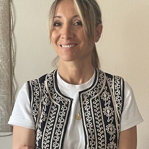 Sarah COURTIOL Audenge, , Conseils nutritionnels / Micronutrition, Contentions souples / Taping, Drainage Lymphatique Manuel, Kinésithérapie & Cancer du Sein, Prise en charge des Lymphœdèmes, Yoga & Cancer du Sein