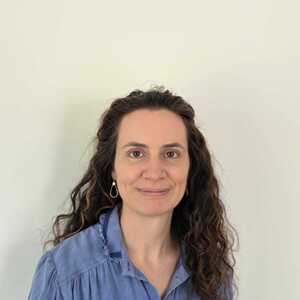 Emilie CHIRON  Montaigu, , Gymnastiques abdominales, Kinésithérapie & Cancer du Sein, Massage Pédiatrique, Pilates en cours collectif, Prise en charge des femmes en Pré & Post Partum, Traitement des cicatrices, Yoga en Pré & Post Natal, Pilates & Cancer du Sein, Pilates en Pré & Post Natal, Pilates en séance individuelle, Prise en charge des Diastasis