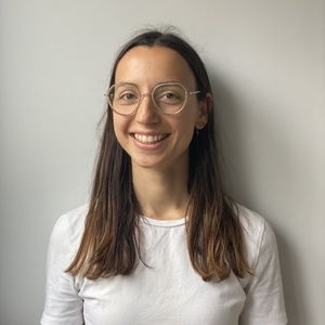 Sarah MARTINEZ Paris 15, , Périnéologie Féminine