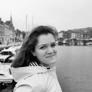 Daphné DENIS Antony, , Périnéologie Féminine, Kinésithérapie & Cancer du Sein, Pilates en cours collectif, Pilates en séance individuelle, Massage Pédiatrique, Portage Physiologique, Rééducation Ano-Rectale, Prise en charge des femmes en Pré & Post Partum, Périnéologie Masculine, Pilates & Cancer du Sein