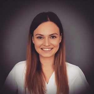 Hulya YURUK Paris 8, , Périnéologie Féminine, Prise en charge des femmes en Pré & Post Partum, Pratique sportive & Périnéologie, Conseils à la pose de Pessaire, Rééducation Ano-Rectale, Douleurs (algies) pelviennes chroniques