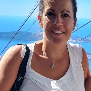 Emilie THOMAS Six-Fours-les-Plages, , Kinésithérapie & Cancer du Sein