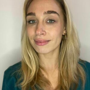 Marie-Léa VERBEKE Lambersart, , Périnéologie Féminine, Périnéologie Pédiatrique, Prise en charge des femmes en Pré & Post Partum, Prise en charge des Diastasis, Pratique sportive & Périnéologie, Gymnastiques abdominales, Périnéologie Masculine, Conseils à la pose de Pessaire, Douleurs (algies) pelviennes chroniques, Rééducation Ano-Rectale, Sexologie Féminine, Sexologie Masculine, Thérapeutiques manuelles & ostéopathiques en Périnéologie