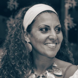 Mouna LEBORGNE  Vannes, , Kinésithérapie & Cancer du Sein