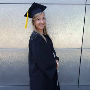 Clémence MERCERON Aime, , Périnéologie Féminine, Pilates en séance individuelle, Prise en charge des femmes en Pré & Post Partum