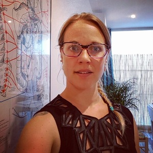 Aude BLANVILLAIN Le Pradet, , Kinésithérapie & Cancer du Sein, Pilates & Cancer du Sein, Prise en charge des femmes en Pré & Post Partum, Yoga & Cancer du Sein