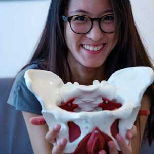 Alice ZHANG Fresnes, , Douleurs (algies) pelviennes chroniques, Gymnastiques abdominales, Périnéologie Féminine, Posturologie en Périnéologie, Prise en charge des Diastasis, Prise en charge des femmes en Pré & Post Partum, Réflexologie plantaire, Thérapeutiques manuelles & ostéopathiques en Périnéologie, Conseils nutritionnels / Micronutrition
