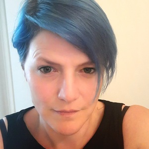 Sophie Jongen Bruxelles, , Bilan échographique périnéo-abdominal, Conseils à la pose de Pessaire, Contentions souples / Taping, Douleurs (algies) pelviennes chroniques, Gymnastiques abdominales, Périnéologie Féminine, Posturologie en Périnéologie, Pratique sportive & Périnéologie, Prise en charge des Diastasis, Prise en charge des femmes en Pré & Post Partum, Prise en charge spécifique des transgenres, Traitement des cicatrices, Utilisation des techniques de Técarthérapie