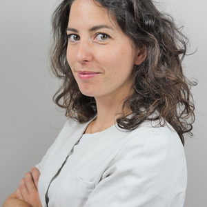 Julie LE COCQ Paris 15, , Conseils à la pose de Pessaire, Douleurs (algies) pelviennes chroniques, Drainage Lymphatique Manuel, Gymnastiques abdominales, Périnéologie Féminine, Périnéologie Masculine, Pose de bandes et compressions veino-lymphatiques, Prise en charge de l'Endométriose, Prise en charge des Diastasis, Prise en charge des femmes en Pré & Post Partum, Prise en charge des Lymphœdèmes, Rééducation Ano-Rectale, Thérapeutiques manuelles & ostéopathiques en Périnéologie, Utilisation des techniques de Técarthérapie, Yoga en cours collectif, Yoga en Pré & Post Natal