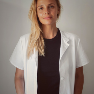 Estelle METADIEU Menthon-Saint-Bernard, , Gymnastiques abdominales