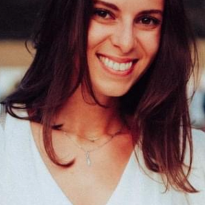 Maëlis KADA  Asnières-sur-Seine, , Périnéologie Féminine, Pilates en cours collectif, Pilates en séance individuelle