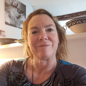 Anne-Florence PLANTE Aix-en-Provence, , Conseils à la pose de Pessaire, Douleurs (algies) pelviennes chroniques, Périnéologie Féminine, Périnéologie Masculine, Prise en charge de l'Endométriose, Prise en charge spécifique des transgenres, Rééducation Ano-Rectale, Sexologie Féminine, Thérapeutiques manuelles & ostéopathiques en Périnéologie, Victimologie / Abus sexuels