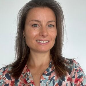 Marion GOUZIEN  Courbevoie, , Conseils à la pose de Pessaire, Douleurs (algies) pelviennes chroniques, Drainage Lymphatique Manuel, Gymnastiques abdominales, Périnéologie Féminine, Pratique sportive & Périnéologie, Prise en charge de l'Endométriose, Prise en charge des Diastasis, Prise en charge des femmes en Pré & Post Partum, Traitement des cicatrices, Yoga en cours collectif, Yoga en Pré & Post Natal