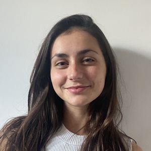 Lou DE THOISY Paris 20, , Douleurs (algies) pelviennes chroniques, Gymnastiques abdominales, Périnéologie Féminine, Pilates en cours collectif, Pilates en séance individuelle, Pratique sportive & Périnéologie, Prise en charge des Diastasis, Prise en charge des femmes en Pré & Post Partum, Rééducation Ano-Rectale