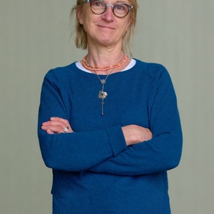 Florence ORER PAYEN Boutigny-Prouais, , Aromathérapie, Douleurs (algies) pelviennes chroniques, Kinésithérapie & Cancer du Sein, Périnéologie Féminine, Prise en charge de l'Endométriose, Prise en charge des femmes en Pré & Post Partum, Thérapeutiques manuelles & ostéopathiques en Périnéologie, Traitement des cicatrices