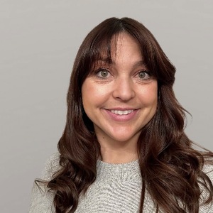 Margot PINGLOT Nice, , Périnéologie Féminine, Prise en charge des femmes en Pré & Post Partum