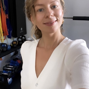 Caroline ALTEYRAC Montpellier, , Contentions souples / Taping, Gymnastiques abdominales, Pilates en séance individuelle, Prise en charge des femmes en Pré & Post Partum