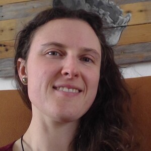 Maelaig NEZONDET Coray, , Périnéologie Féminine, Périnéologie Masculine, Conseils à la pose de Pessaire, Prise en charge de l'Endométriose, Prise en charge des femmes en Pré & Post Partum, Rééducation Ano-Rectale, Périnéologie Pédiatrique