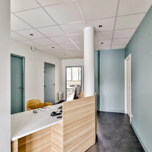 Camille HUET Cesson-Sévigné, , Kinésithérapie & Cancer du Sein, Périnéologie Féminine, Prise en charge des femmes en Pré & Post Partum, Traitement des cicatrices, Drainage Lymphatique Manuel, Gymnastiques abdominales, Prise en charge des Diastasis