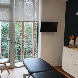 Lucy DERAY Mérignac, , Gymnastiques abdominales, Périnéologie Féminine, Prise en charge des Diastasis, Prise en charge des femmes en Pré & Post Partum, Drainage Lymphatique Manuel, Pratique sportive & Périnéologie, Pilates en cours collectif, Rééducation Ano-Rectale