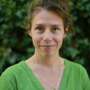 Edwige CHOLET Évreux, , Massage Pédiatrique, Périnéologie Féminine, Prise en charge des femmes en Pré & Post Partum, Traitement des cicatrices, Gymnastiques abdominales, Pilates en cours collectif, Pilates en Pré & Post Natal, Pilates en séance individuelle, Portage Physiologique, Conseils à la pose de Pessaire, Orthopédie Pédiatrique – torticolis congénital, plagiocéphalie
