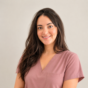 Johanna SAIAG  Vélizy-Villacoublay, , Kinésithérapie & Cancer du Sein, Périnéologie Féminine, Prise en charge des Diastasis, Prise en charge des femmes en Pré & Post Partum, Traitement des cicatrices