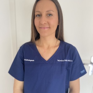 Valentine PAPPALARDO Mèze, , Drainage Lymphatique Manuel, Gymnastiques abdominales, Kinésithérapie & Cancer du Sein, Massage Pédiatrique, Orthopédie Pédiatrique – malpositions du pied – pied bot varus équin, Orthopédie Pédiatrique – torticolis congénital, plagiocéphalie, Périnéologie Féminine, Pilates en cours collectif, Pratique sportive & Périnéologie, Prise en charge de l'Endométriose, Prise en charge des Diastasis, Prise en charge des femmes en Pré & Post Partum, Prise en charge des Lymphœdèmes, Traitement des cicatrices