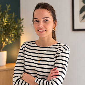 Lena BOUVIER La Chapelle-sur-Erdre, , Kinésithérapie & Cancer du Sein, Gymnastiques abdominales, Pilates en cours collectif, Pilates en séance individuelle, Traitement des cicatrices, Drainage Lymphatique Manuel