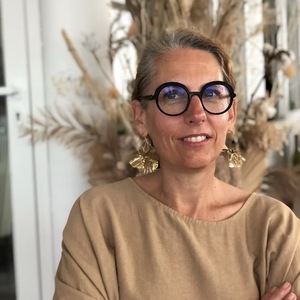 Caroline MICHARD Fort-de-France, , Kinésithérapie & Cancer du Sein