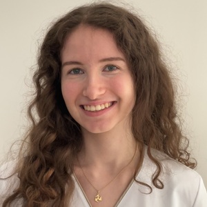 Lucile MICHEL Villecresnes, , Douleurs (algies) pelviennes chroniques, Périnéologie Féminine, Pratique sportive & Périnéologie, Prise en charge de l'Endométriose, Prise en charge des Diastasis, Prise en charge des femmes en Pré & Post Partum, Traitement des cicatrices